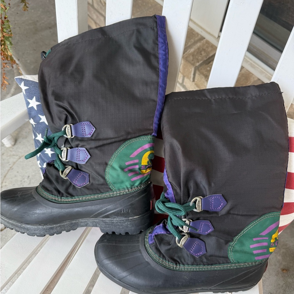 Vintage Sorel Purple Winter Snow Boots Womens Size 8 Tall Waterproof Freestyle